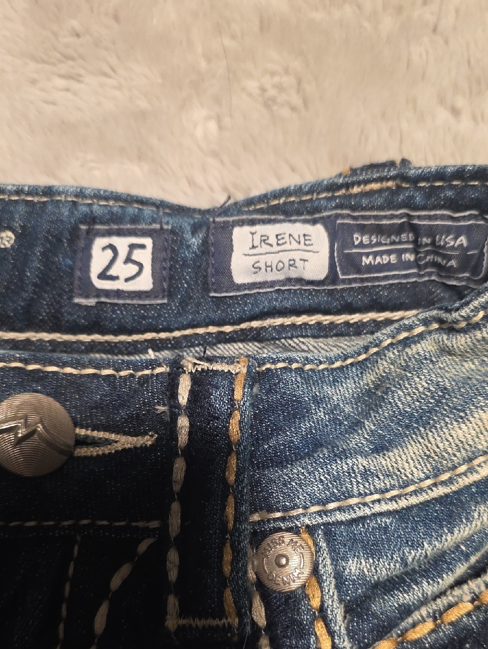 Miss Me Blue Embellished Denim Jean Shorts SZ 25 EUC - Picture 4 of 7